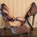 Michael Kors Shoes | Michael Kors Ginny Platform Suede Grey Silver Shoes Size 7 | Color: Gray | Size: 7