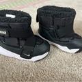 Nike Shoes | Nike Little Kids' Nike Flex Advance Winter Boots Toddler 7 | Color: Black/White | Size: 7bb