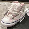 Converse Shoes | Converse Chuck Taylor All Star High Top Infant/Toddler Shoes Moon Heart Size 6 | Color: Black/White | Size: 6bb