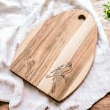 'Semi-Oval Laurel Wood Cutting Board with Macaw Engraving'