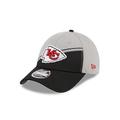 New Era Kansas City Chiefs NFL 2023 Sideline Grey Black 9Forty Stretch Snapback Cap - One-Size