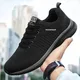 Scarpe sportive da uomo Sneakers da corsa leggere scarpe Casual traspiranti antiscivolo comode nere