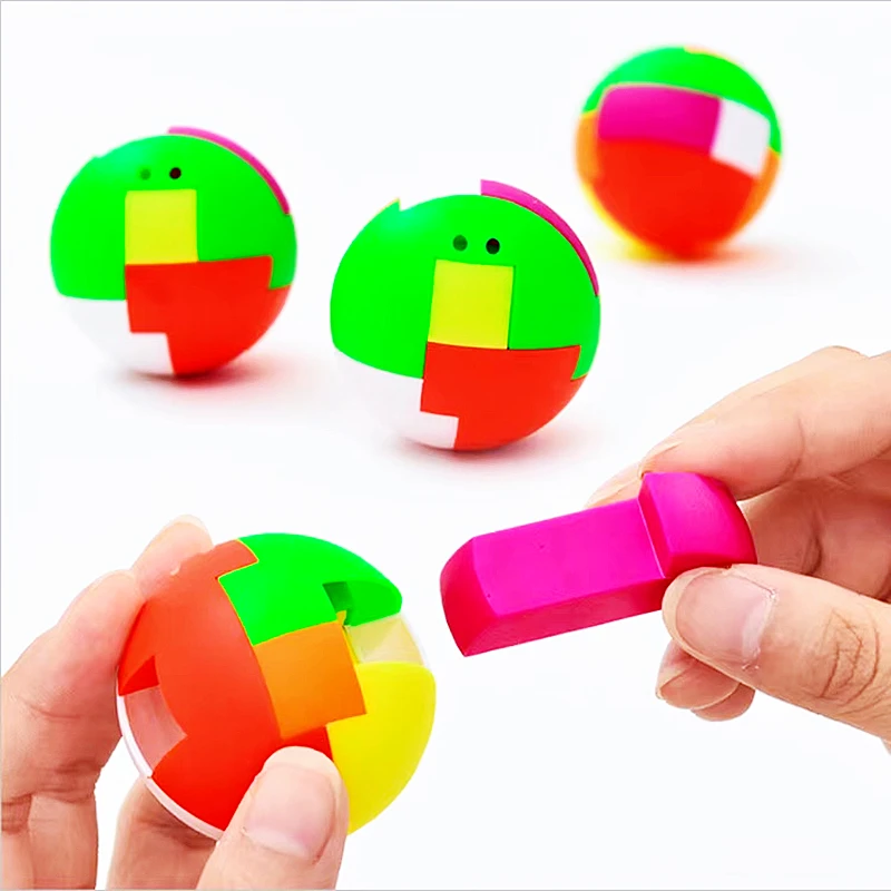 5pcs 4,5 cm Mini-Puzzle montiert Bausteine Magic Ball Spielzeug Kinder Geburtstags feier bevorzugen Geschenk Karneval Preise Werbe geschenk Pinata Image
