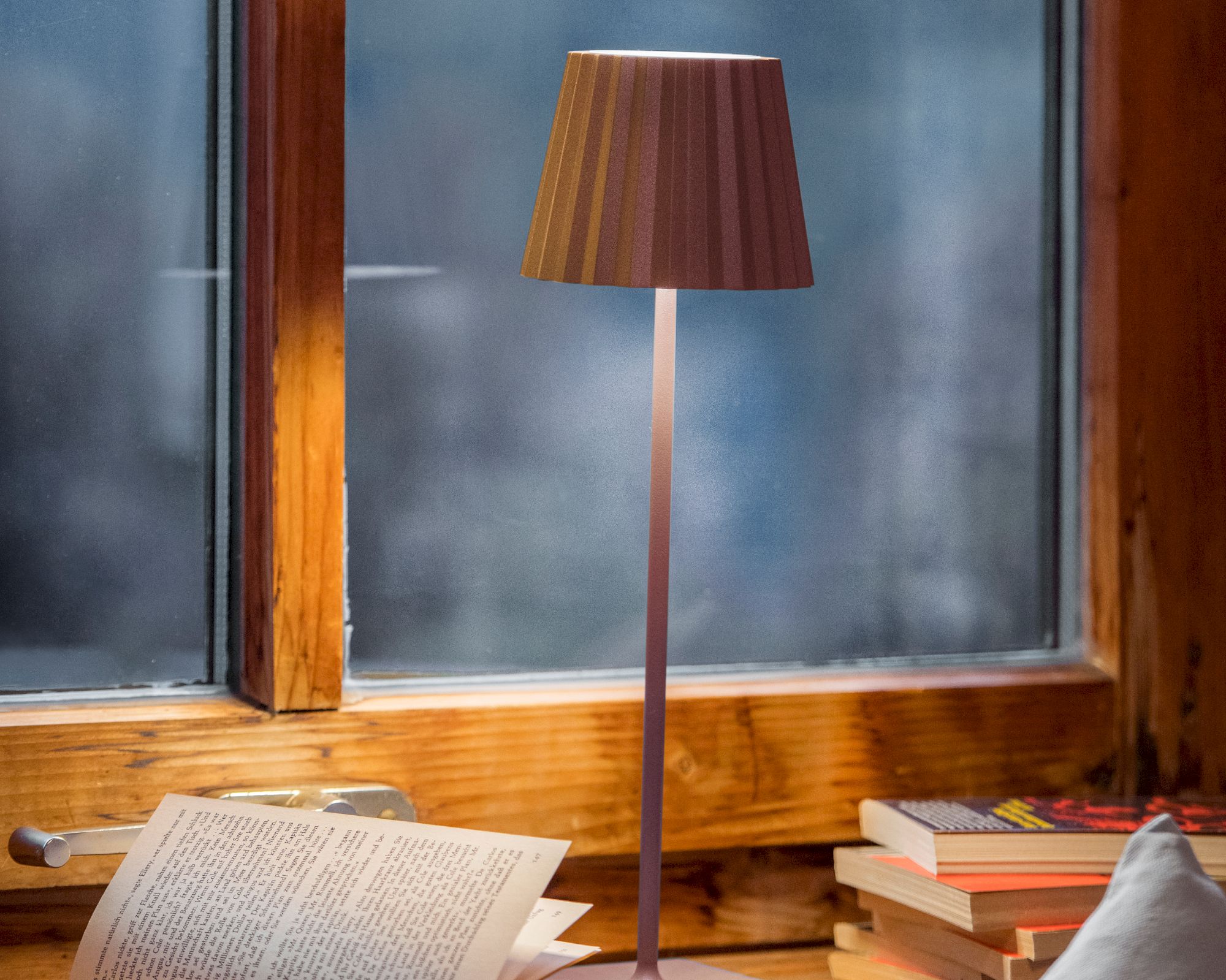 Sompex »Troll 2.0« Tischleuchte metallic gold Image