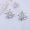 Koreanische Mode Kupfer Inlay glänzende Zirkon Stern Ohrringe für Frauen Luxus Trend produkte Licht