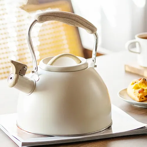 Tragbarer Pfeif kessel Teekanne Wasserkocher Wander teekanne mit Holzgriff Kaffee Tee kessel für