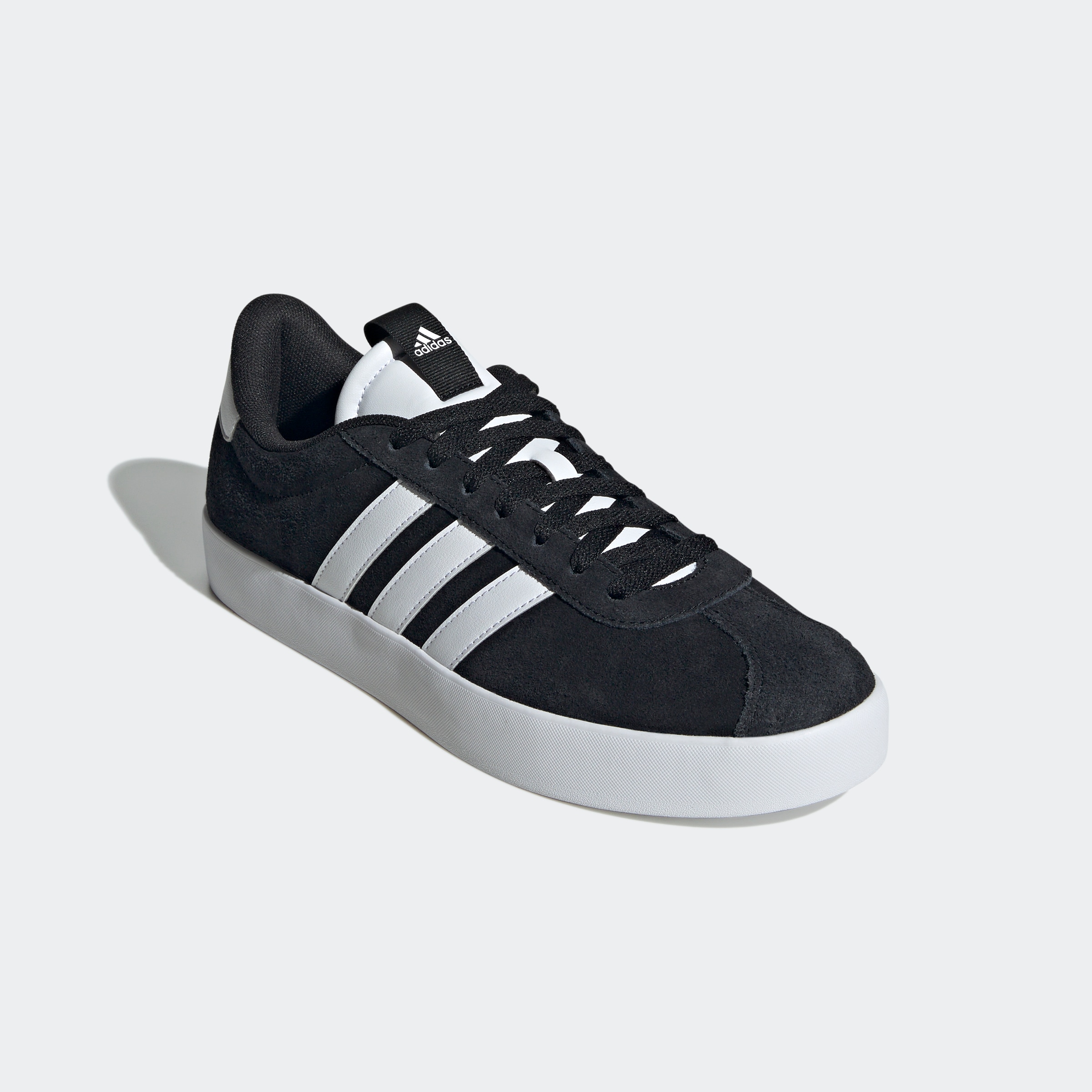 Sneaker ADIDAS SPORTSWEAR "VL COURT 3.0", Herren, Gr. 40, schwarz-weiß (core schwarz, ftwr weiß, core schwarz), Leder, Synthetik, Schuhe Sneaker, inspiriert vom Design des adidas samba