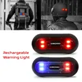 Luce di avvertimento per moto Casco LED Luce intelligente Segnale di sicurezza per ciclismo notturno Accessori fanali posteriori per casco da bicicletta universale