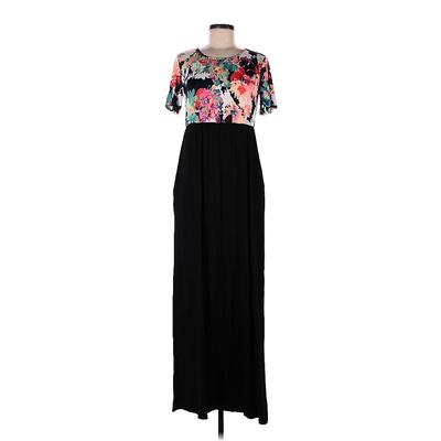 Heimish U.S.A Casual Dress - Formal Scoop Neck Short sleeves: Black Floral Dresses - New - Women's Size Medium