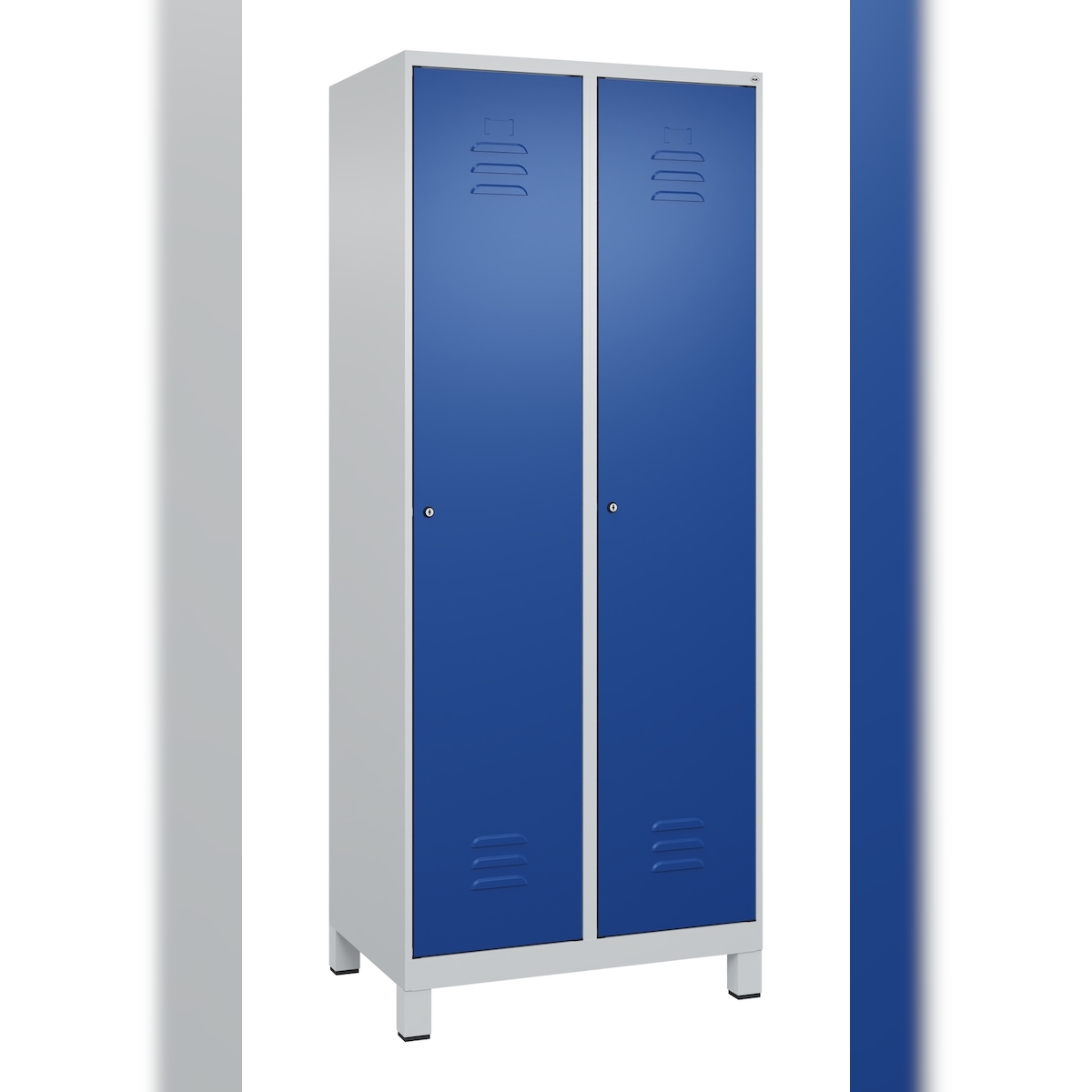C+P Spind Classic PLUS, Füßen, 2 Abteile, HxBxT 195x80x50cm, Zylinderschloss, Hellgrau/Enzianblau von PROREGAL Image