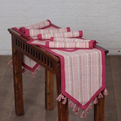 Pink Grace,'Handmade Pink Cotton Table Runner and Placemats (Set of 5)'