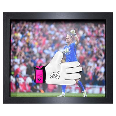 Von Arsenal Aaron Ramsdale signierter Torwarthandschuh Image