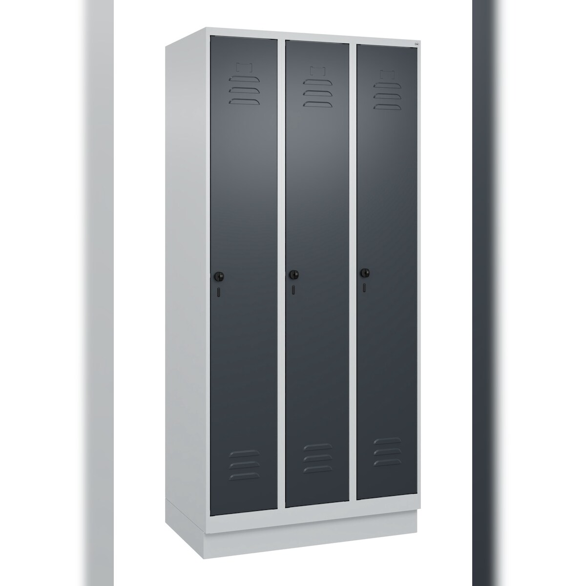 C+P Spind Classic PLUS, Sockel, 3 Abteile, HxBxT 195x90x50cm, Sicherheitsdrehriegel, Hellgrau/Anthrazit von PROREGAL Image