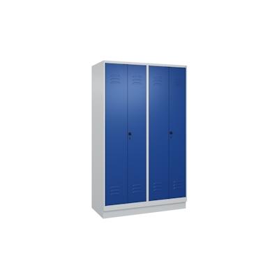 C+P Doppel-Spind Classic PLUS, Sockel, 4 Abteile, HxBxT 195x120x50cm, Sicherheitsdrehriegel, Hellgrau/Enzianblau von PROREGAL Image
