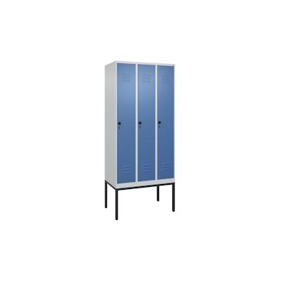 C+P Spind Classic PLUS, Gestell, 3 Abteile, HxBxT 212x90x50cm, Sicherheitsdrehriegel, Hellgrau/Fernblau von PROREGAL Image