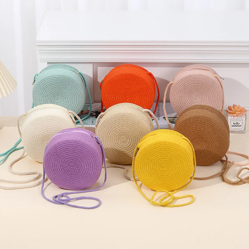 Borsa estiva rotonda in paglia per donna Borsa a tracolla intrecciata fatta a mano Nuova borsa da spiaggia in rattan da viaggio Borsa a tracolla stile casual Borsa Purs