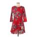 Boohoo Casual Dress - A-Line Crew Neck 3/4 sleeves: Red Floral Dresses - Women's Size 6