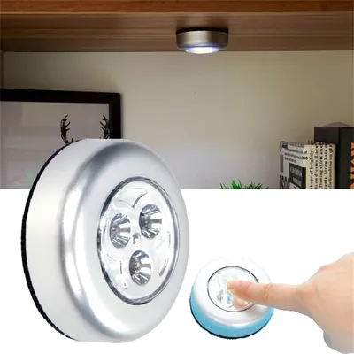 Bâton de lumière LED portable sur la lampe lumière de secours pour la maison la cuisine la