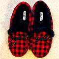 Torrid Shoes | Buffalo Plaid House Slippers | Color: Black/Red | Size: 8.5