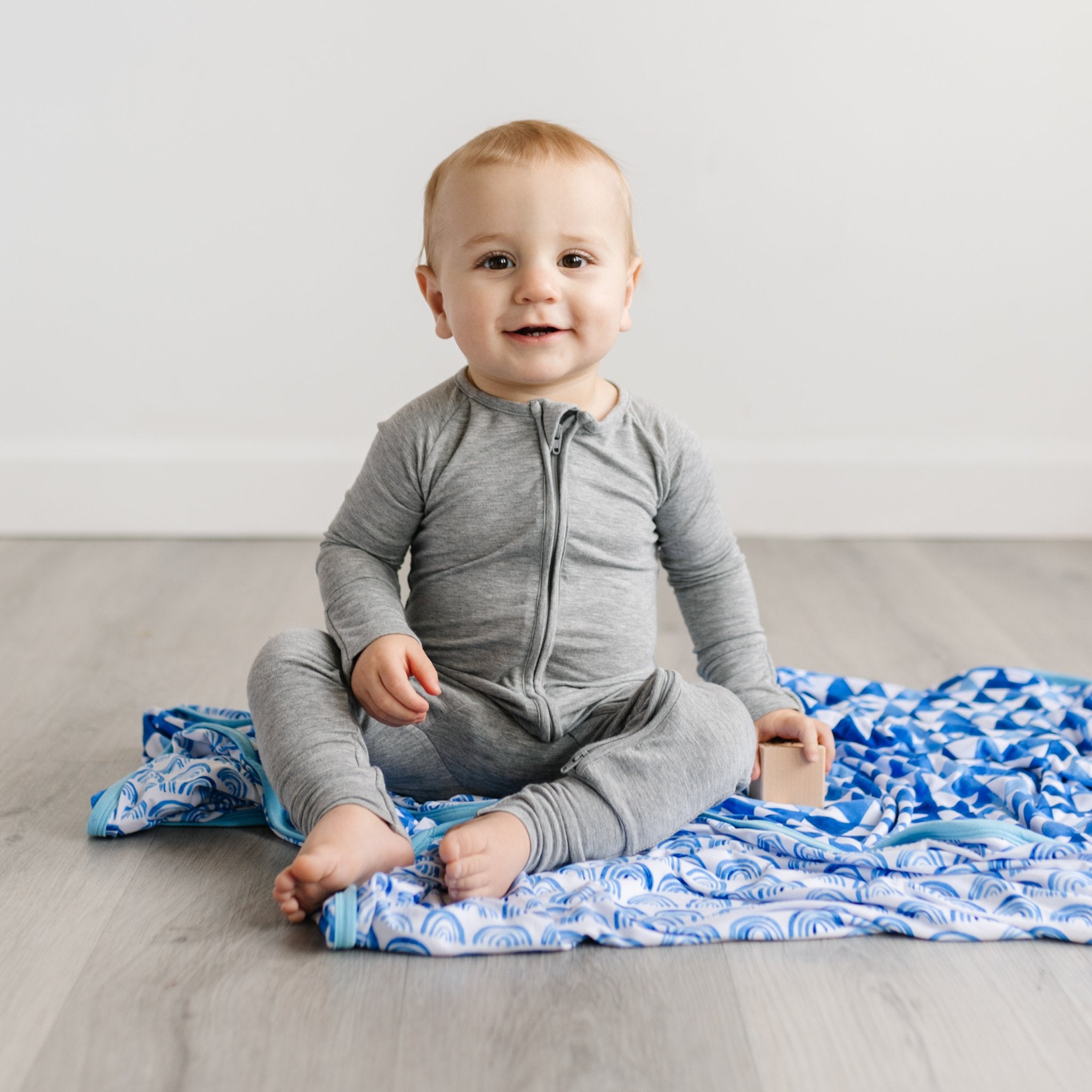 Heather Gray Zippy - 3-6 months