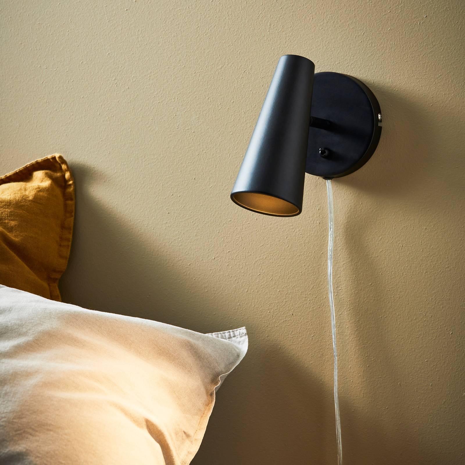 Markslöjd Wandlampe Crest, dimmbar, schwarz, für Wohn- / Esszimmer, Metall, Modern, Wandleuchte, Wandlampe Innen