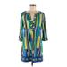 BCBGMAXAZRIA Casual Dress - Shift V Neck 3/4 sleeves: Green Print Dresses - Women's Size Medium