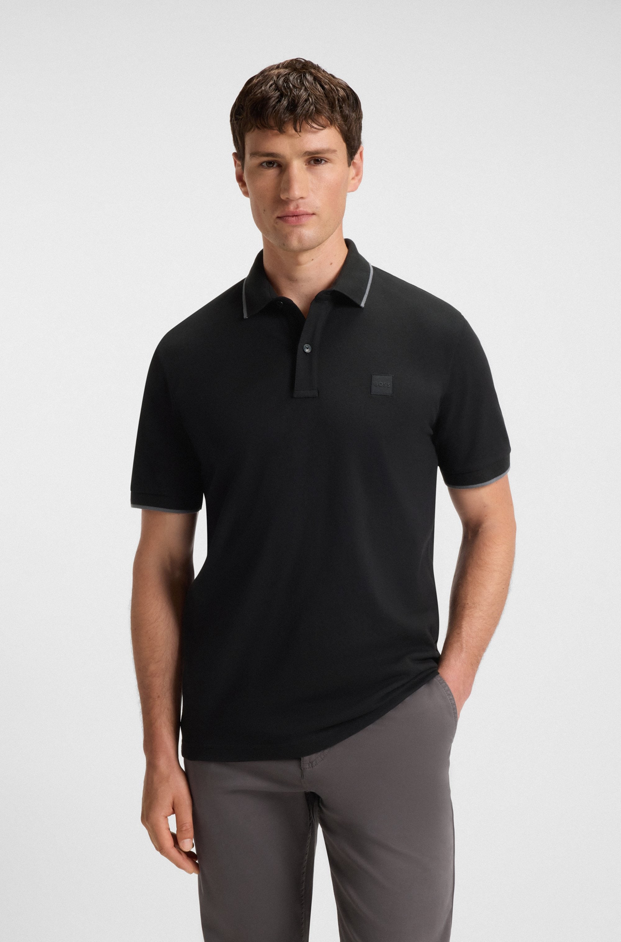 Poloshirt BOSS ORANGE "Passertip", Herren, Gr. L, schwarz (001 schwarz), Piqué, Obermaterial: 95% Baumwolle, 5% Elasthan, unifarben, slim fit hüftbedeckend, V-Ausschnitt, eingesetzt Bündchen, Shirts, mit BOSS Logo-Badge