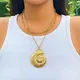 Collier pendentif grand escargot exagéré pour femme bijoux fantaisie grands accessoires sur le