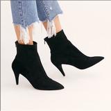 Free People Shoes | Nwt Free People Willa Black Leather Pointy Toe Ankle Booties | Color: Black | Size: 7.5