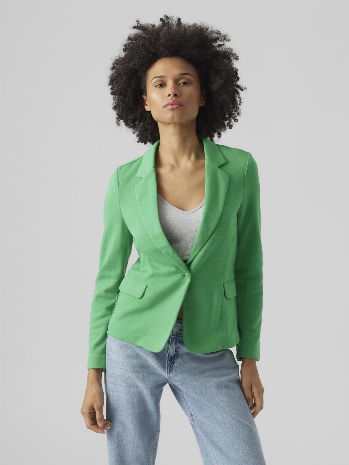 Jerseyblazer VERO MODA "VMJULIA LS BLAZER JRS NOOS", Damen, Gr. 34 (XS), grün (bright grün), Jersey, Obermaterial: 66% Polyester, 34% Baumwolle, unifarben, regular fit normal, tiefer V-Ausschnitt, mit Knöpfen, Blazer, mit Knopfleiste