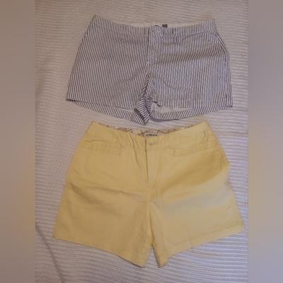 American Eagle Outfitters Shorts | 2 Guc Old Navy Striped Shorts Size 8 St. John's Bay Yellow Shorts Size 8 | Color: Blue/Yellow | Size: 8