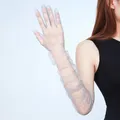 Gants longs en tulle transparent pour dames gants de coude de mariage mitaines à doigts complets