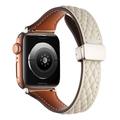 Lien en cuir Compatible avec Bracelet Apple Watch 38mm 40mm 41mm 42mm 44mm 45mm 49mm Robuste Fermoir magnétique Luxe Vrai Cuir Bracelet de remplacement pour iwatch Ultra 2 Series 9 8 7 SE 6 5 4 3 2 1