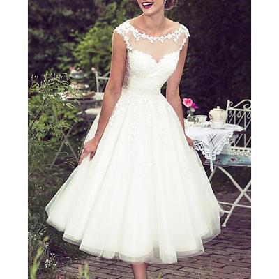 Reception Vintage 1940s / 1950s Simple Wedding Dresses Wedding Dresses A-Line Illusion Neck Half Sleeve Tea Length Lace Bridal Gowns With Appliques 2024