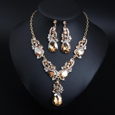 Bridal Jewelry Sets 1 set Crystal Rhinestone Alloy 1 Necklace Earrings Women's Statement Elegant Vintage Cute Lovely Briolette Drop Flower irregular Jewelry Set For Party Wedding Engagement