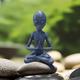 Garden Statue Meditating Alien Sculptures, Meditating Alien Resin Ornament, UFO Indoor Outdoor Garden Decor, Meditating Alien Figurines