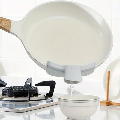 1pc Silicone Pot Side Drainage Guide Nozzle: Keep Your Kitchen Clean with This Duckbill Splash-Proof Strainer