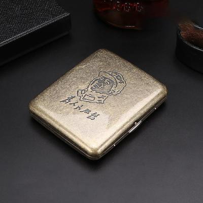 20 Sticks of Cigarette Case with Both Sides Open to Support Generation of Bronze Condensed Flower Metal Flip-top Carved Cigarette Case