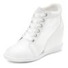Sneaker LASCANA, Damen, Gr. 37, weiß, Obermaterial: 100% Lederimitat. Futter: 100% Lederimitat. Decksohle: 100% Lederimitat. Laufsohle: 100% Synthetik, leicht transparent, unifarben, elegant, Schuhe Ankleboots Sneaker high, Freizeitschuh, Halbschuh...