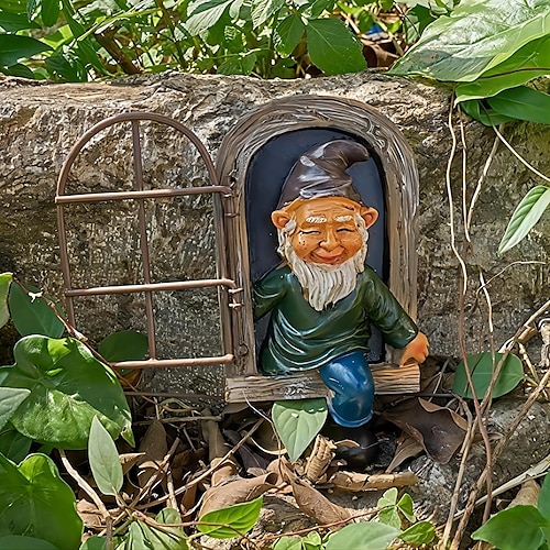decorazioni da giardino, 1pc ornamenti statua gnomo da giardino, gnomo fuori dalla finestra decorazione albero decorazione giardino elfo dalla porta albero che abbraccia ornamenti in poliresina