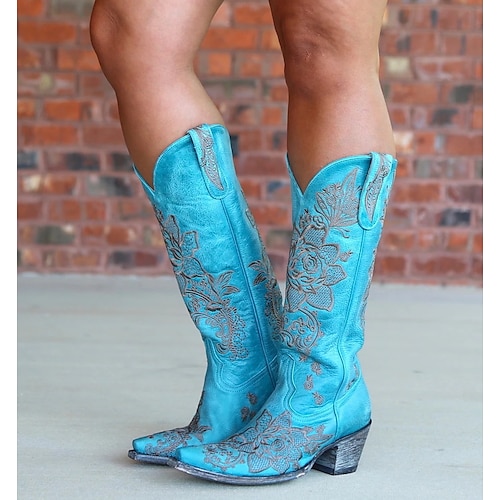 braune Western-Cowboystiefel für Damen mit aufwendiger schwarzer Blumenspitzenstickerei - ideal für Landhochzeiten, rustikale Veranstaltungen und Western-Partys Image