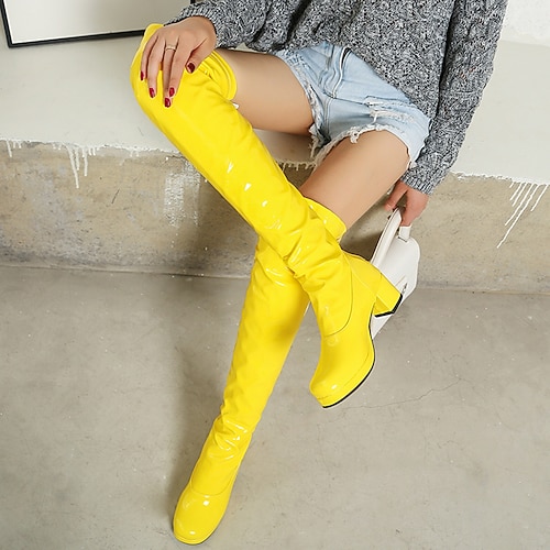 schwarze Overknee-Stiefel aus Lackleder für Damen mit klobigem Absatz, stilvoll und elegant für den Abend und Partys Image