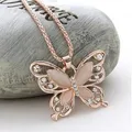 2023 New Necklace Choker Pendent Rose Gold Color Opal Butterfly Pendant Exquisite Necklace Sweater