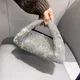 Borsa a tracolla con pochette in cristallo lucido Borsa a tracolla con strass Borse e borsette fatte