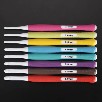 1Set Inline Crochet Hooks Ergonomic Crochet Hook Set 2.5mm to 6mm Crocheting Plastic Hook Crochet Needles for Yarn Craft