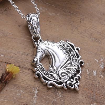 'Classic Horse-Themed Sterling Silver Pendant Necklace'