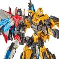 Transformers: Reactivate Starscream vs. Bumblebee Two-Pack