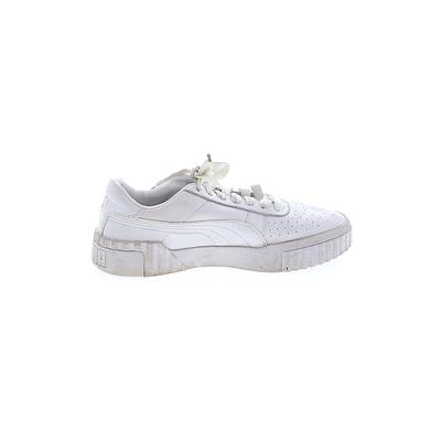 Puma Sneakers: White Print Shoes - Women's Size 8 - Almond Toe
