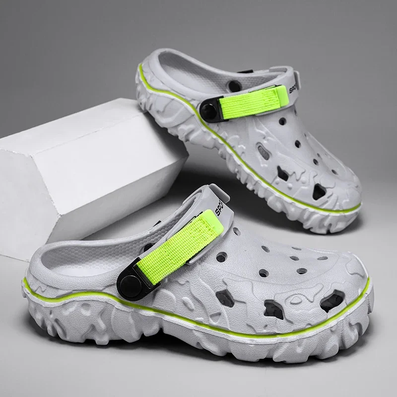 2024 Fabrik Günstige EVA Herren Clogs Schuhe Leichte Großhandel Kunststoff Clog Männer Strand Arbeits Sandalen Mit Männer Clogs & Maultiere