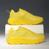 Sommer Marathon Laufen Tennis Herren Gelbe Turnschuhe Mesh Atmungsaktive Turnschuhe Männer Plus Größe 47 Licht Casual Wanderschuhe Männer